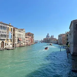 dimora-contarini.hotelinveneto.com/